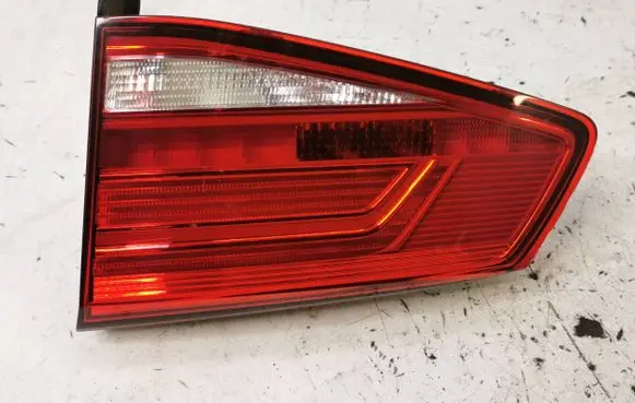 Volkswagen PASSAT B8 Tailgate rear/tail lights