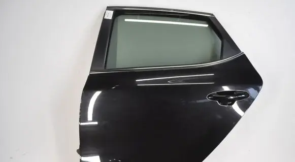 KIA Ceed Rear door 