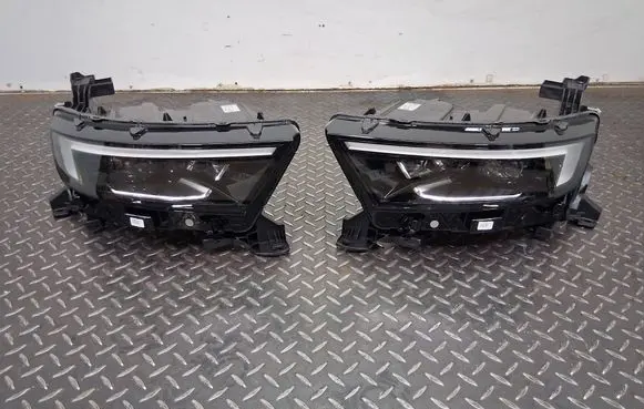 Opel Mokka B Headlights/headlamps set 9866316080