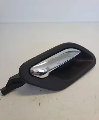 BMW 5 E39 Front door interior handle 8226050