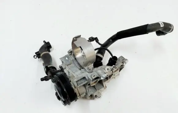 BMW X3 G45 Water pump 8650987