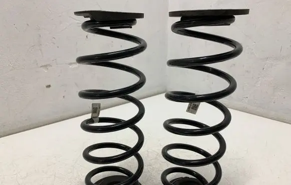 KIA Stonic Rear coil spring 55335H8150