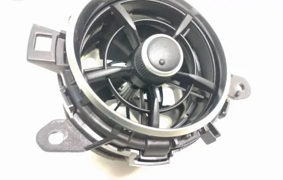Toyota Auris E180 Dash center air vent grill 5556862280
