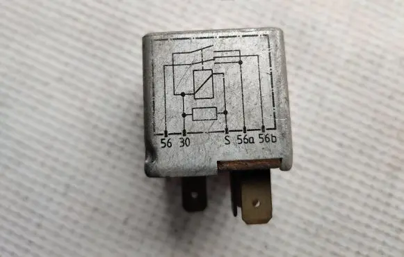 Volkswagen Golf II Other relay 6315450705 899235