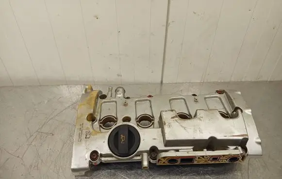 Audi A6 S6 C6 4F Rocker cam cover pokrywazaworow