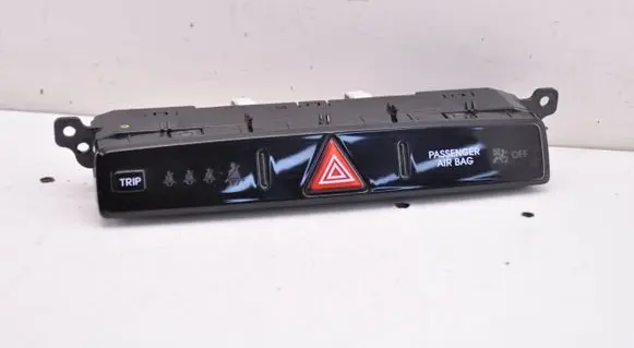 Hyundai i20 (PB PBT) Hazard light switch 937501J5104X
