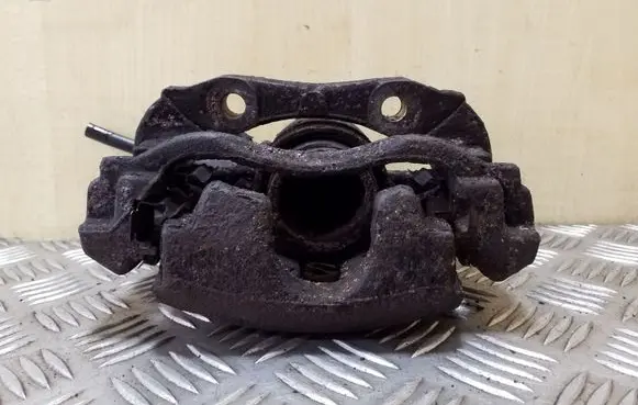 Citroen Xsara Picasso Front brake caliper