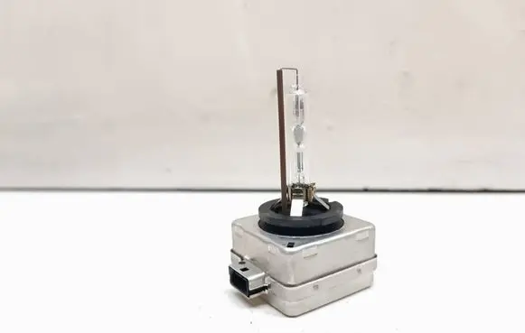 BMW 6 F12 F13 Xenon bulb D1S