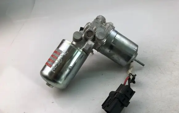Vacuum pump