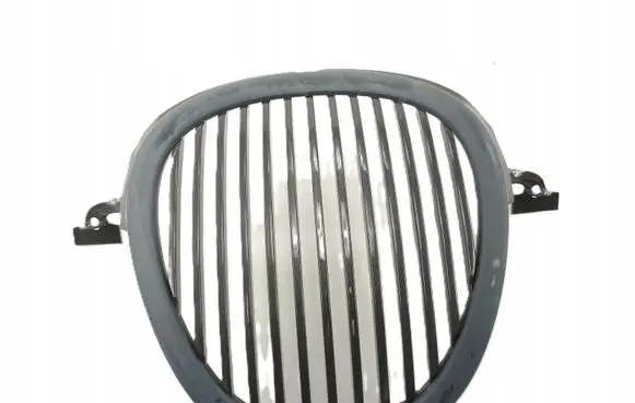 Jaguar S-Type Front bumper upper radiator grill 02XR81067