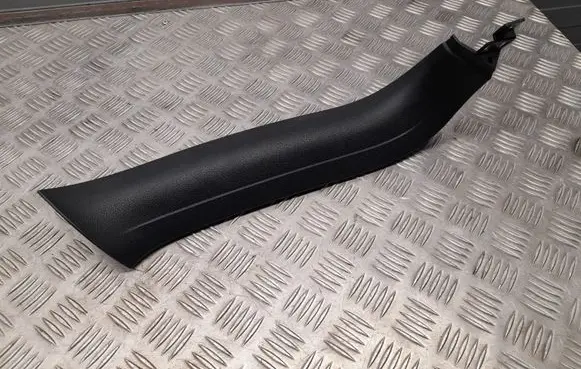Audi Q7 4L (D)pillar trim (top) 4L0867607