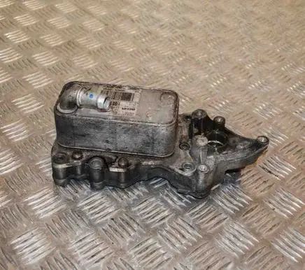 Engine oil radiator