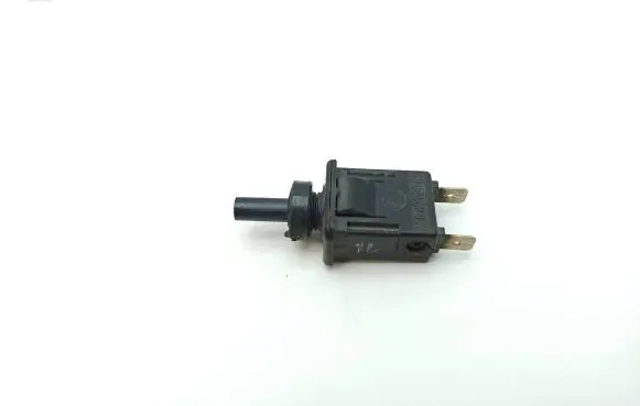 Mercedes-Benz COMPAKT W115 Front door sensor 0008212052