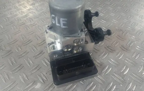 Mercedes-Benz GLE W167 ABS Pump A1679002511