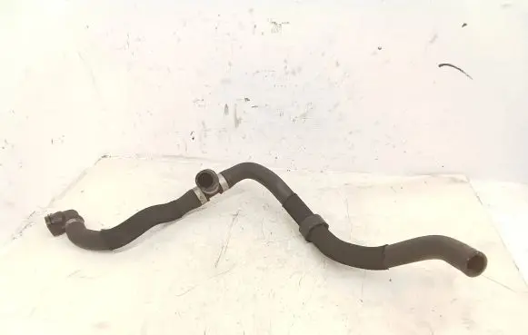 Mercedes-Benz C W204 Engine coolant pipe/hose A2048308496