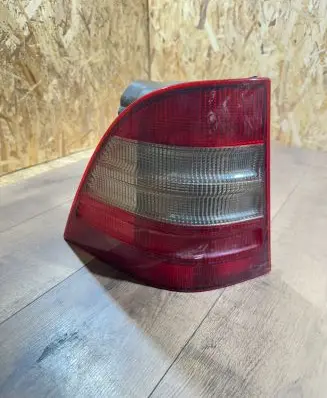Mercedes-Benz ML W163 Rear/tail lights A1638200164