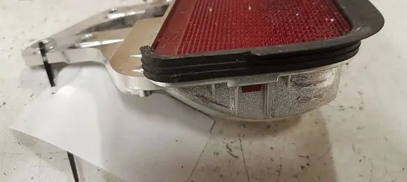 Toyota Avensis T250 Third/center stoplight E130892