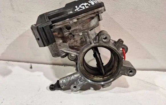 Opel Insignia A Throttle body valve 55564164