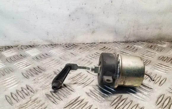 Valve vacuum