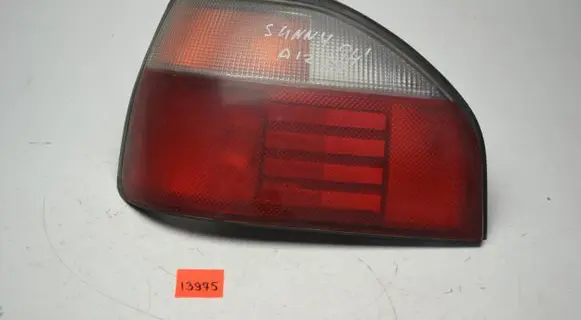 Nissan Sunny Rear/tail lights J3975