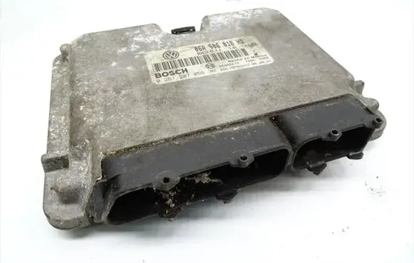 Volkswagen New Beetle Engine control unit/module 06A906018HD 0261207056