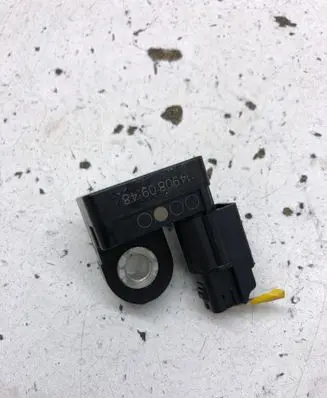 Hyundai ix 55 Airbag deployment crash/impact sensor 959203J000
