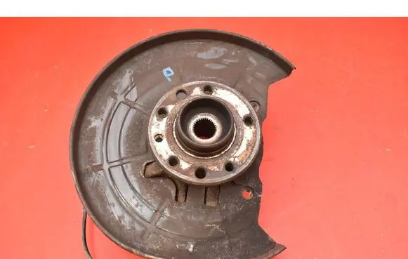 Opel Meriva A Front wheel hub spindle knuckle