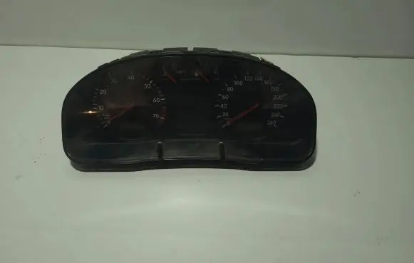 Volkswagen PASSAT B5 Speedometer (instrument cluster) 919861B 110008793010