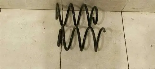 Porsche Cayman 987 Rear coil spring 9873335311