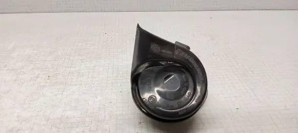 Skoda Octavia Mk2 (1Z) Horn signal 6033FB2021 1K0951223B 1K0951182H