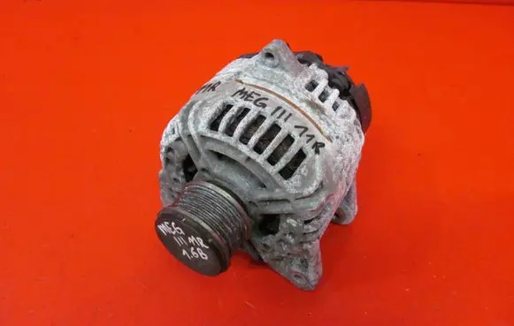 Renault Megane III Generator/alternator 231008578R 0124425093