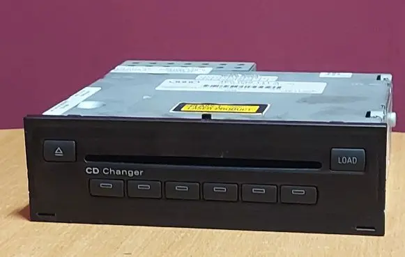 Audi A6 S6 C6 4F CD/DVD changer 4E0035111A
