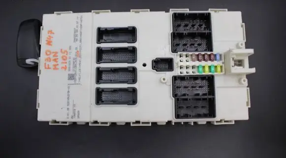 BMW 3 F30 F35 F31 CAS control unit/module 9281829 51929AF03