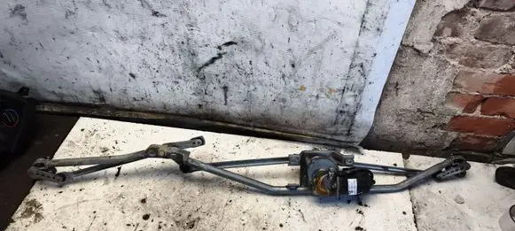Opel Zafira A Front wiper linkage and motor 404496