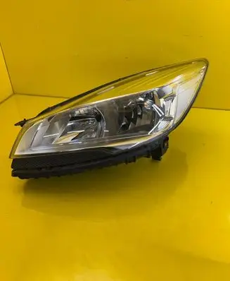 Ford Kuga II Headlight/headlamp CV44-13W030-AE