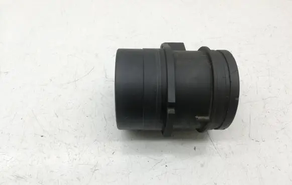 BMW 1 E82 E88 Mass air flow meter 0281006146