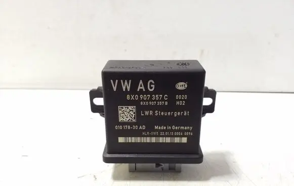 Audi TT TTS Mk2 Light module LCM 8X0907357C
