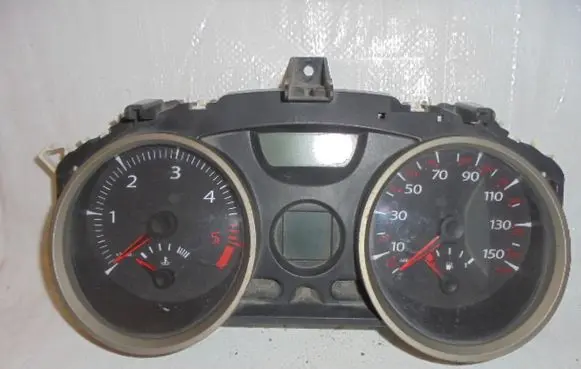 Renault Megane II Speedometer (instrument cluster) 8200408801