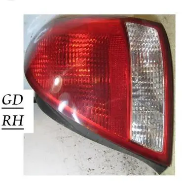 Hyundai Elantra Rear/tail lights 924022