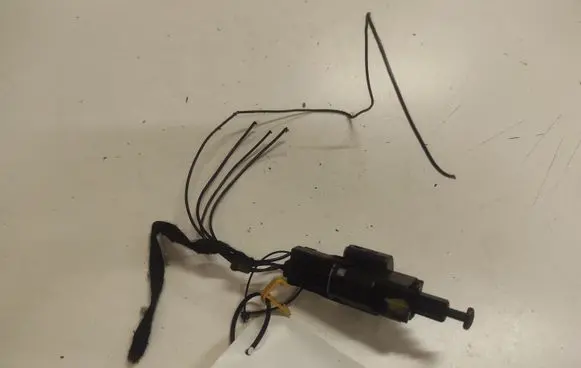 Opel Astra G Brake pedal sensor switch 09132299 09174992