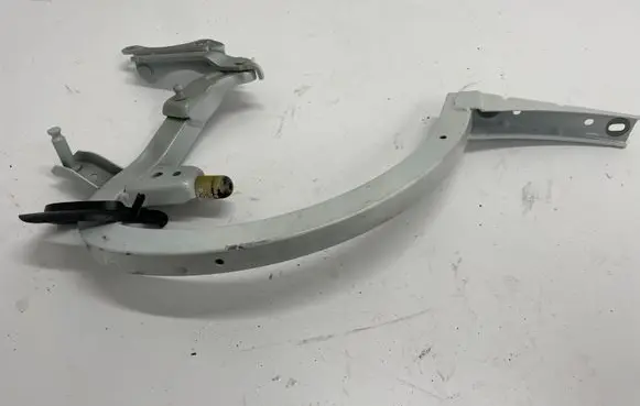 Audi A6 S6 C7 4G Tailgate/trunk/boot hinge 4G5827301