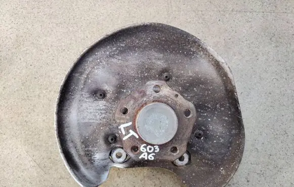 Audi A6 S6 C8 4K Rear wheel hub spindle/knuckle 4K0505431N02A 4K0505431N