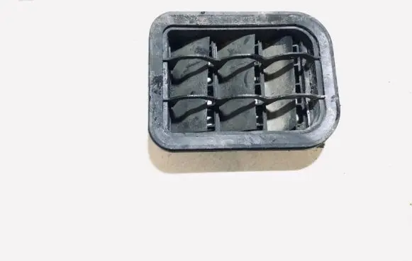 Seat Ibiza III (6L) Air intake duct part 1h0819465