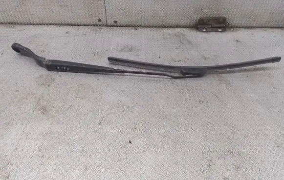 Chrysler Sebring (ST-22 - JR) Windshield/front glass wiper blade 
