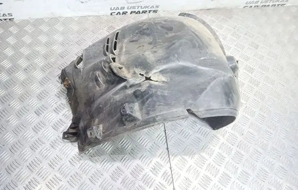 Mercedes-Benz E W211 Front wheel arch liner splash guards A2116982930