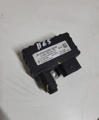 Mercedes-Benz B W245 Glow plug pre-heat relay A6401530479 899087000
