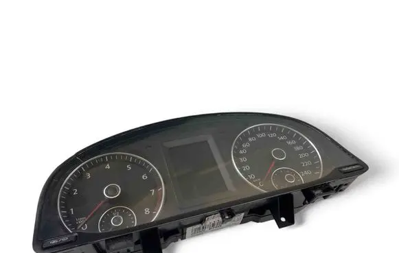 Volkswagen Caddy Speedometer (instrument cluster) 2K5920876G