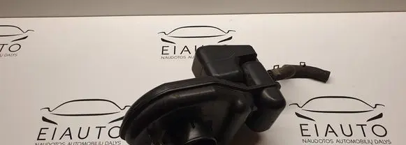 Nissan Murano Z50 Intake resonator 9Y504 CC001
