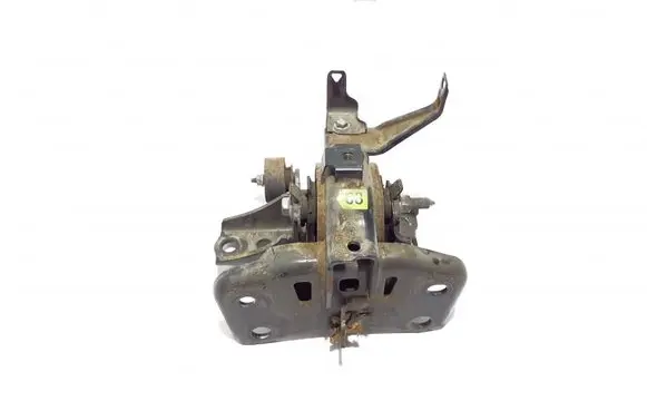 Toyota Auris E180 Engine mount bracket 123720T290