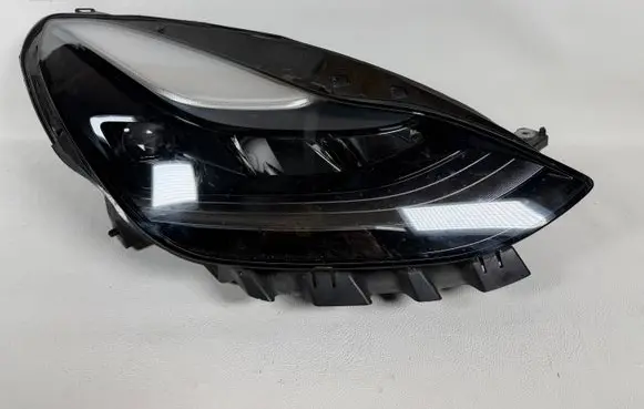 Tesla Model 3 Headlight/headlamp 15149530D